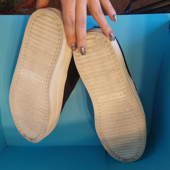 Sketcher Fur leather Furry Friend platform sneaker 7.5 - Picture 10 of 12